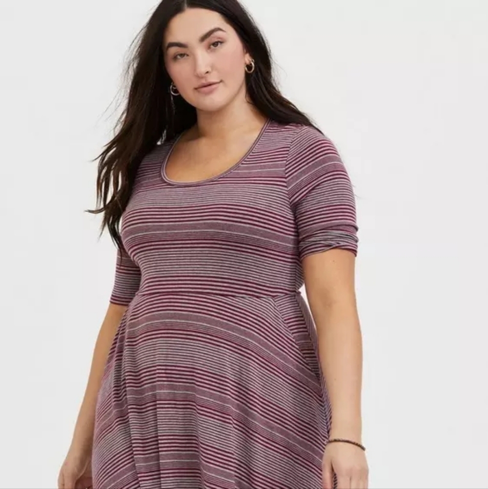 Torrid Red Gray Striped Fit Flare Dress Sz 2 image 2